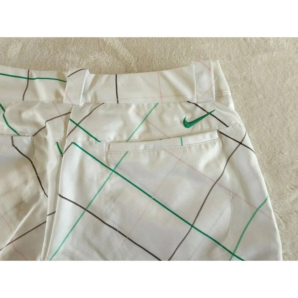 Nike Womens Golf Shorts Size 2 White Bermuda - Picture 3 of 6